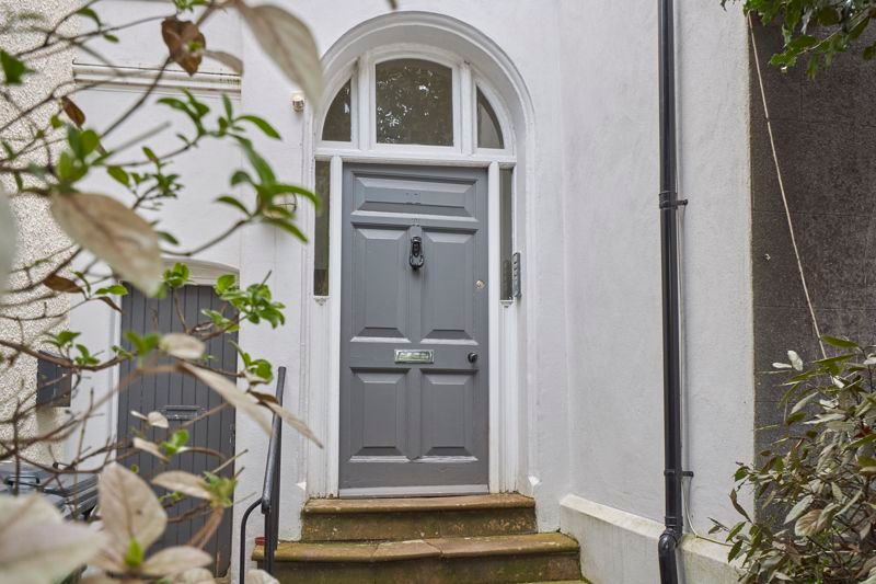 Mont Le Grand, Exeter EX1  