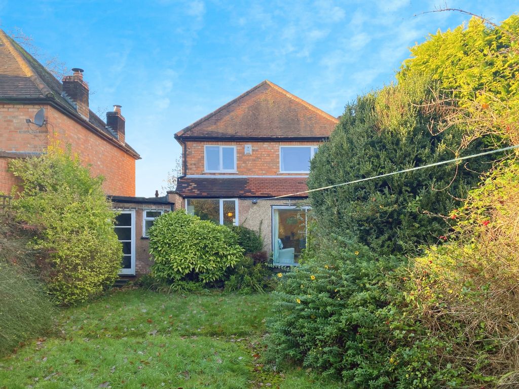 3 bed detached house for sale in Walmley Road, Walmley, Sutton