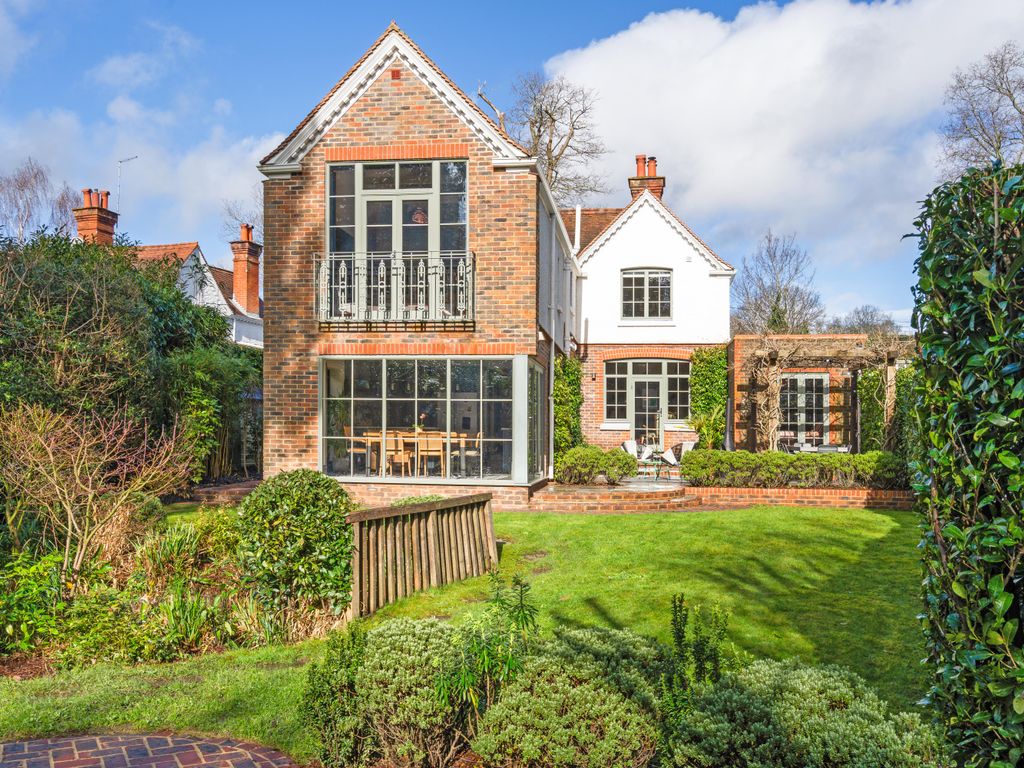 5 bed detached house for sale in By Sunte, Lindfield RH16, £1,495,000