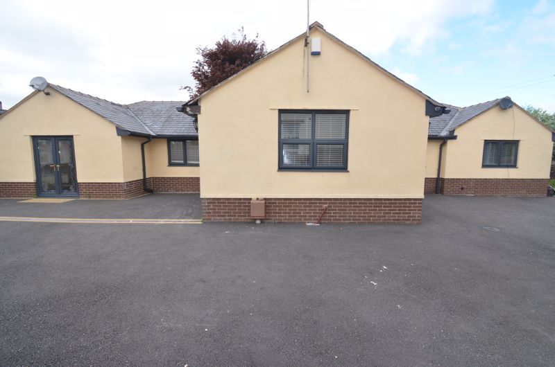 3 bed detached bungalow to rent in St. Huberts Road, Great Harwood