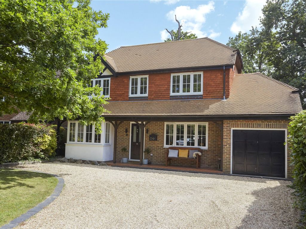 4 bed detached house for sale in Harwood Park, Redhill, Surrey RH1 Zoopla