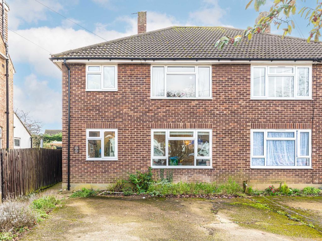 2 bed for sale in Nelson Road, Whitton, Twickenham TW2, £