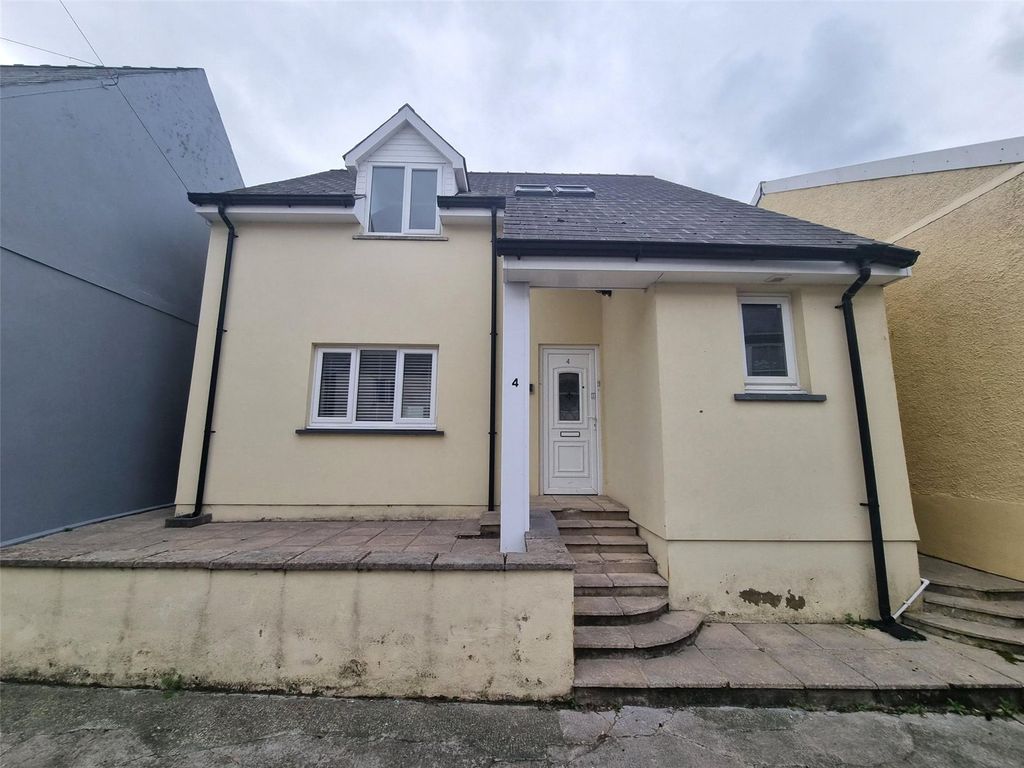 3 bed detached house for sale in Prospect Place, Pembroke Dock