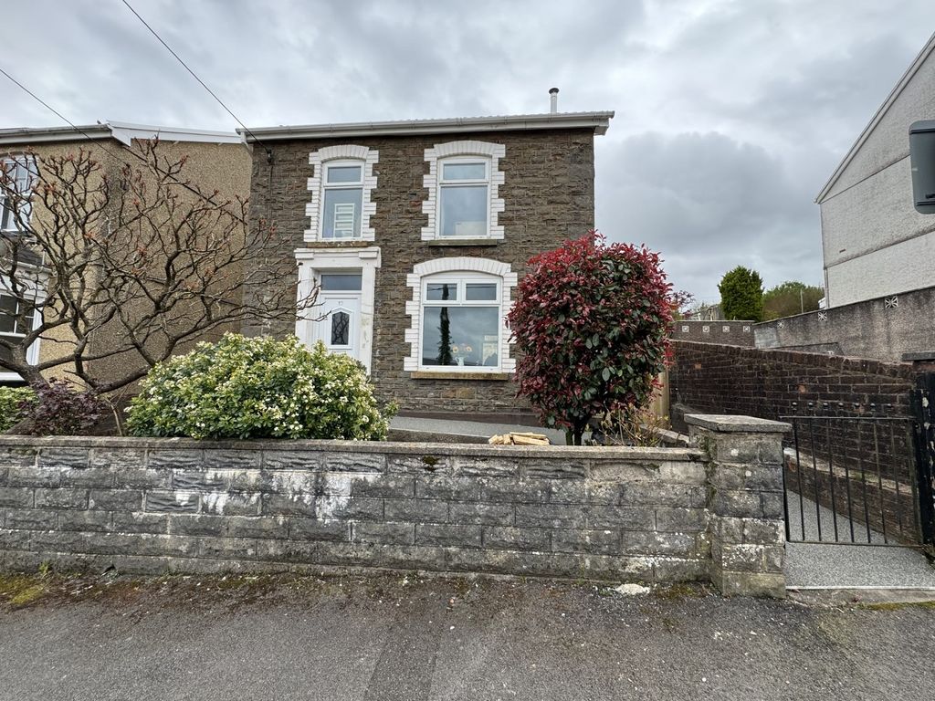 3 bed detached house for sale in Brynamman Road, Lower Brynamman, Ammanford, Carmarthenshire