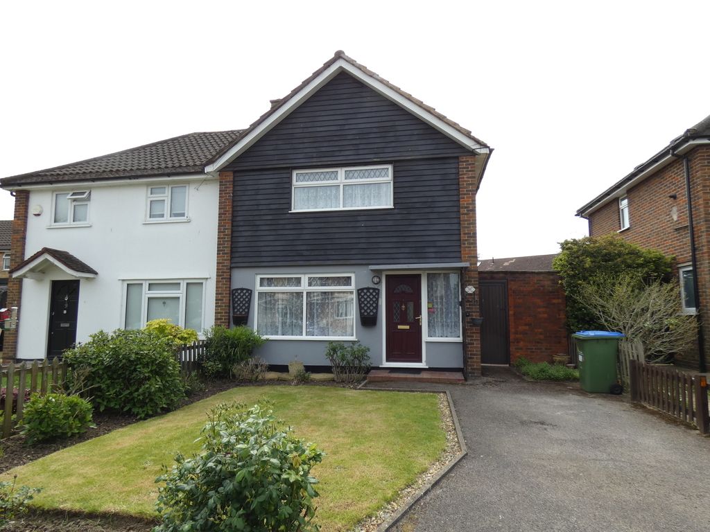 2 bed semidetached house for sale in Dunstable Road, West Molesey KT8