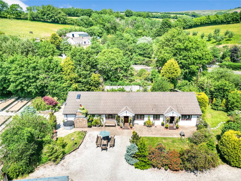 5 bed bungalow for sale in Barnstaple EX31 Zoopla