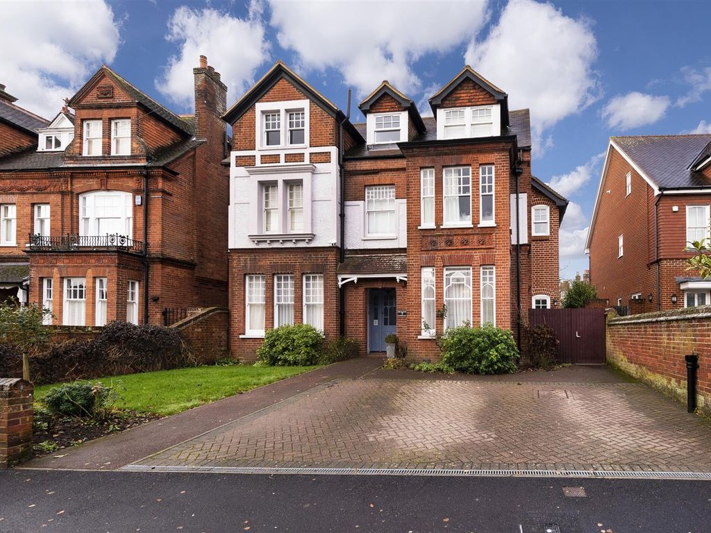 9 bed detached house for sale in Dry Hill Park Crescent, Tonbridge TN10