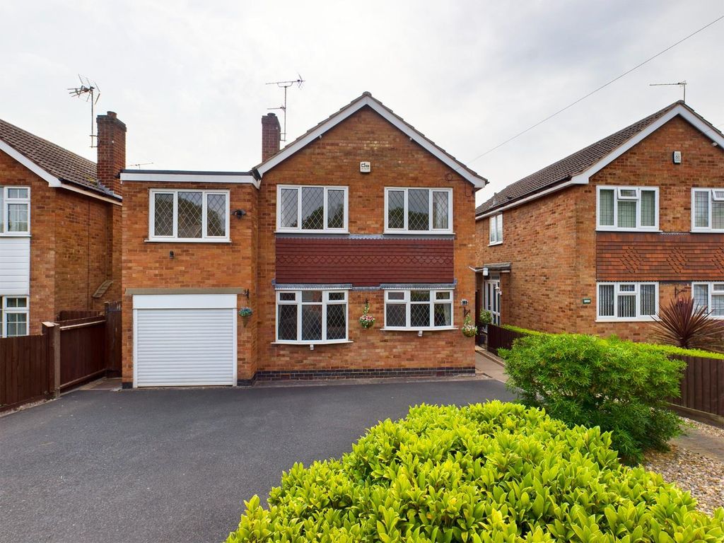 4 bed detached house for sale in Leicester Road, Narborough, Leicester