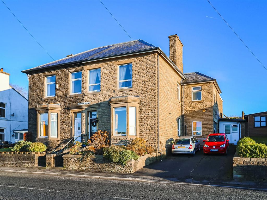 5 bed semidetached house for sale in Burnley Road, Crawshawbooth