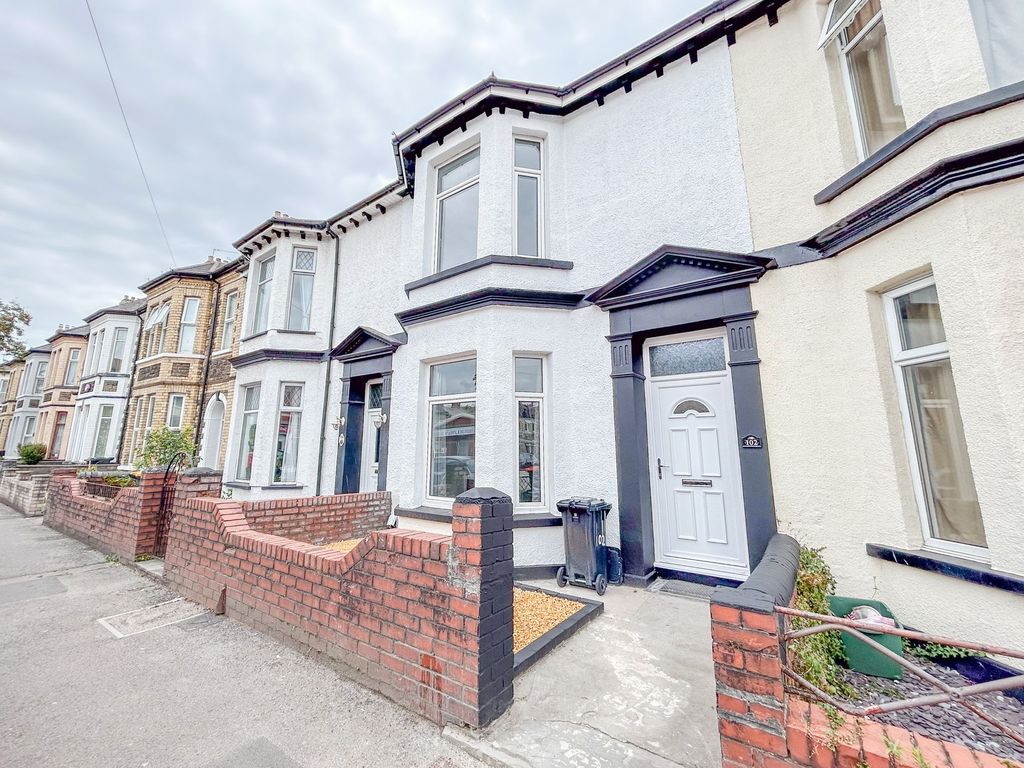 4 bed terraced house for sale in Caerleon Road, Newport NP19, £280,000