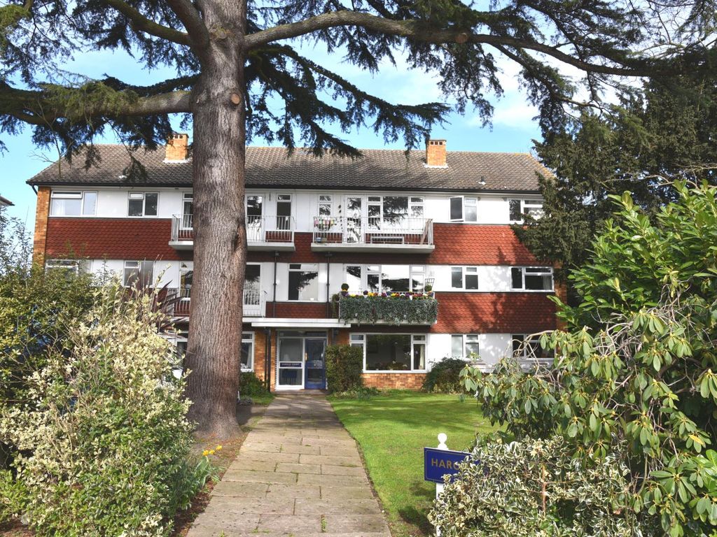 2 bed flat for sale in Hampton Road, Teddington TW11 Zoopla