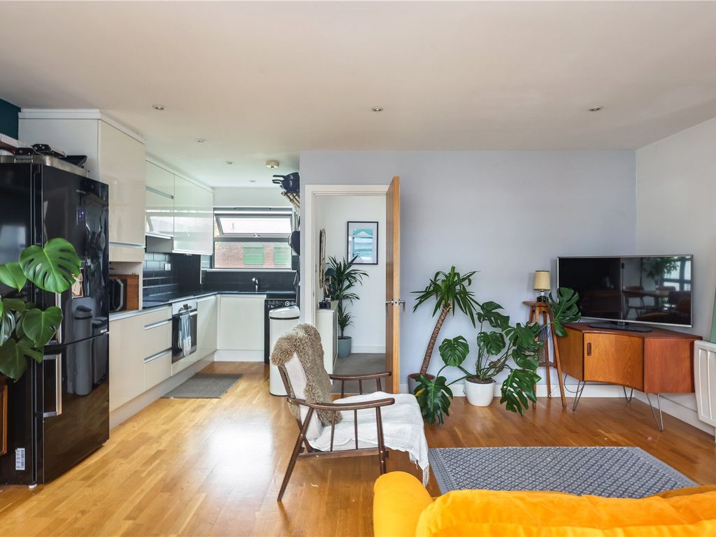 Tanners Yard, Bethnal Green, London E2