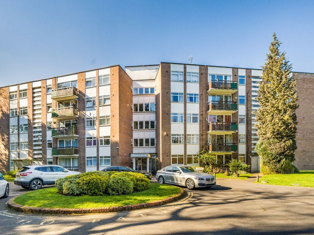 2 bed flat to rent in Kemnal Road, Chislehurst BR7, £1,500 pcm Zoopla