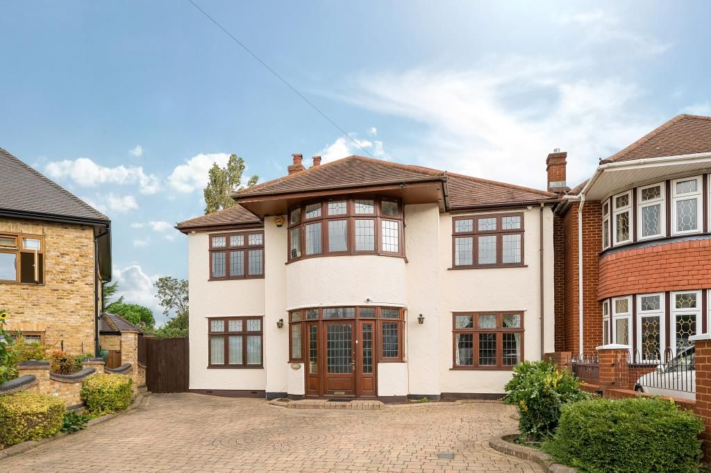 5 bed detached house for sale in Stanmore, Middlesex HA7, £1,500,000