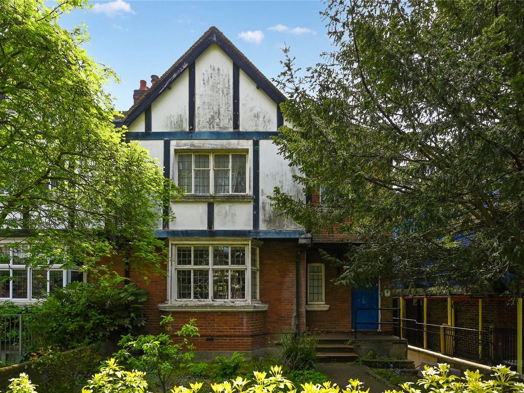 4 bed flat for sale in Harrington Road, Brighton, East Sussex BN1 Zoopla