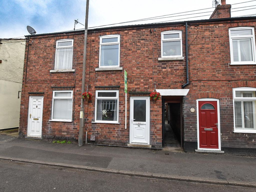 2 bed terraced house to rent in Derby Road, Marehay, Ripley DE5, £725