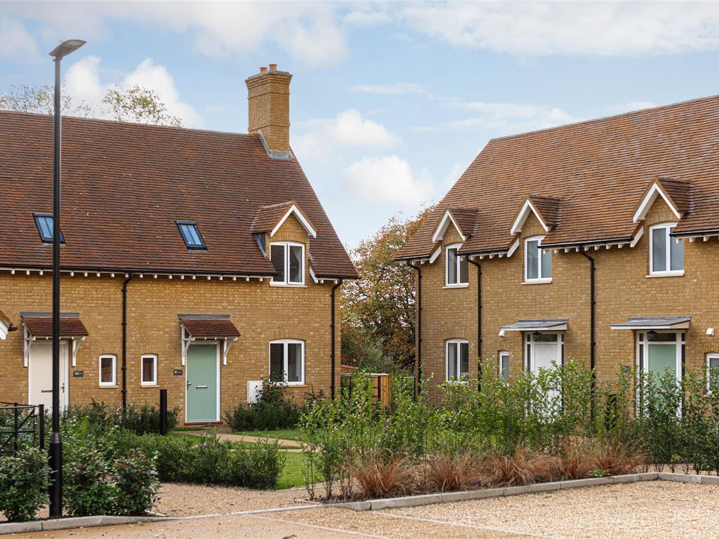 New home, 3 bed property for sale in Oakley Gardens, Merstham, Redhill