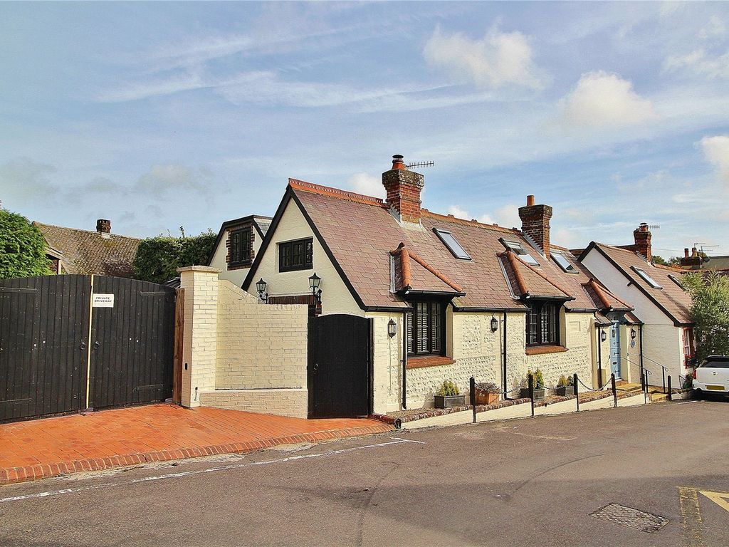 4 bed detached house for sale in School Hill, Findon, Worthing, West