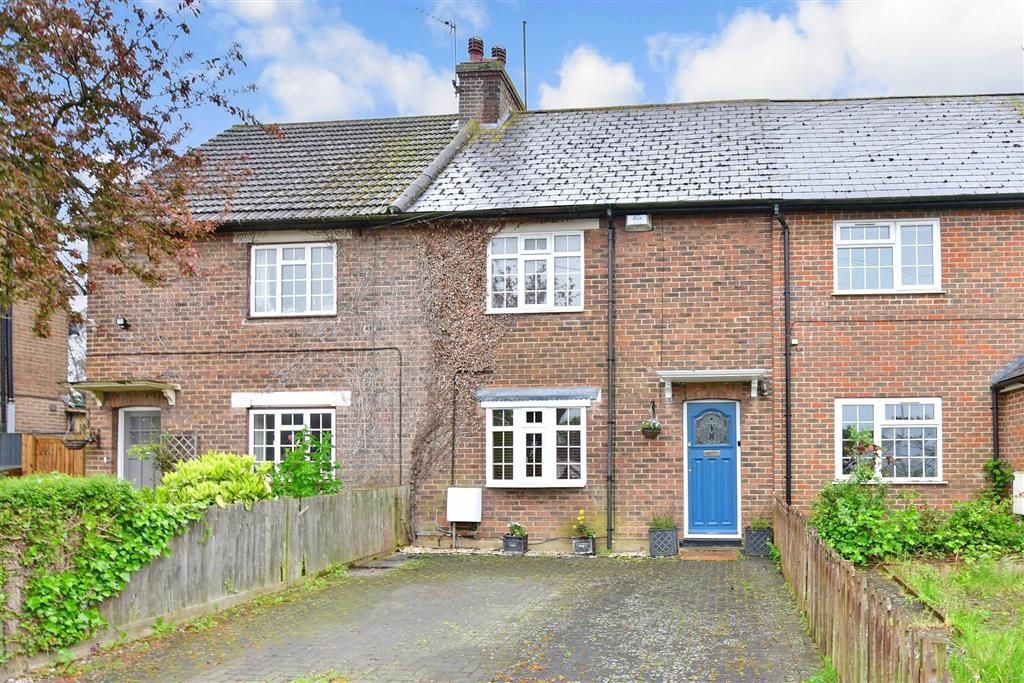3 bed terraced house for sale in West End, Marden, Tonbridge, Kent TN12