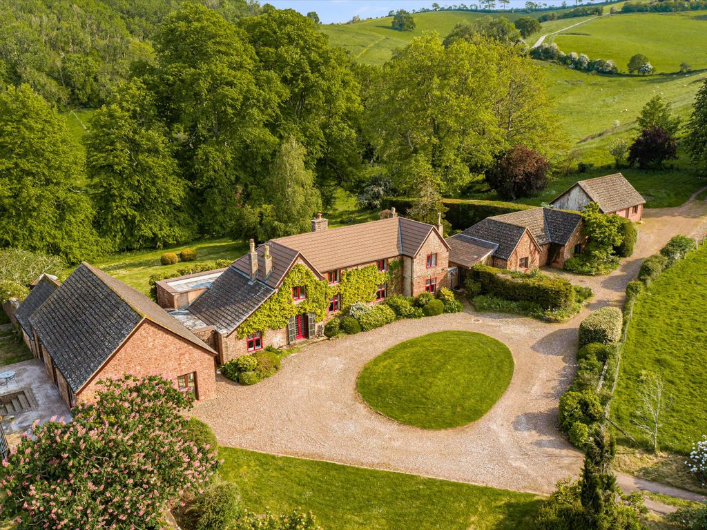 5 bed detached house for sale in Newton Abbot, Devon TQ12, £1,650,000 Zoopla