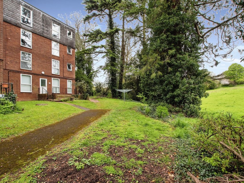 2 bed flat to rent in Bohemia, Hemel Hempstead HP2 Zoopla