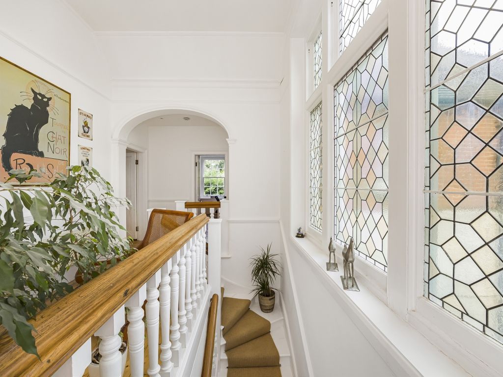 2 bed flat to rent in Manor Park, Chislehurst BR7 Zoopla