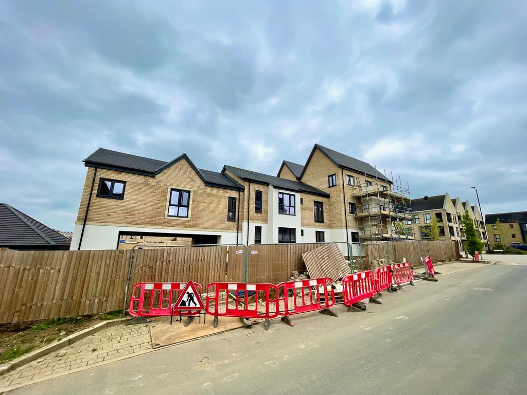 2 bed flat to rent in Bronte Avenue, Kingsmead, Milton Keynes MK4 Zoopla