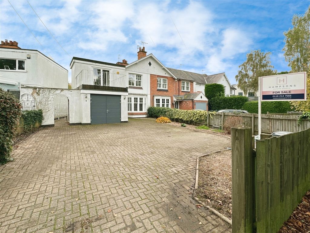 3 bed semidetached house for sale in Kirby Lane, Kirby Muxloe