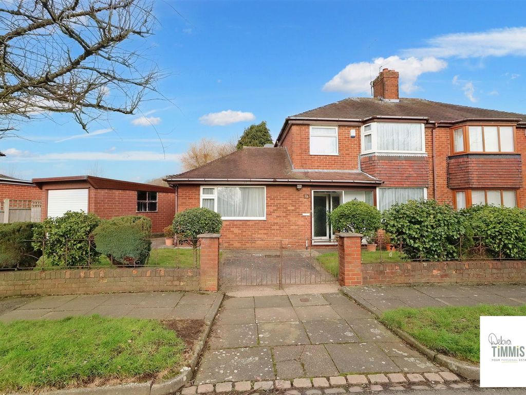 3 bed semidetached house for sale in Derek Drive, Sneyd Green, Stoke