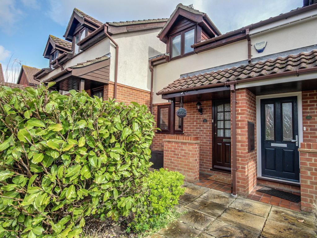 1 bed terraced house for sale in Hilmanton, Lower Earley, Reading RG6