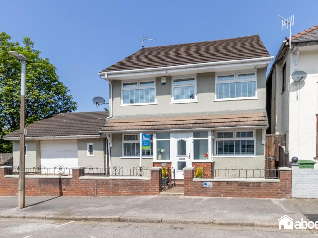 4 bed detached house for sale in Guernsey Road, Stoneycroft, Liverpool