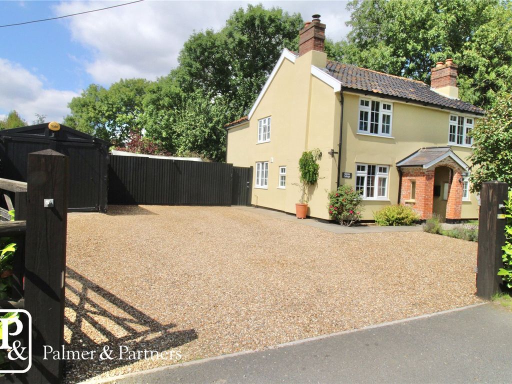 4 bed detached house for sale in Chapel Road, Otley, Ipswich, Suffolk