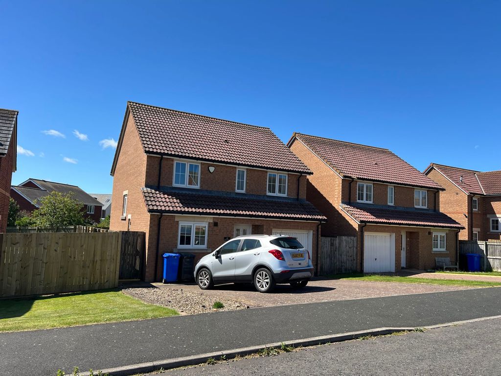 4 bed detached house for sale in Longbeach Drive, Beadnell, Chathill