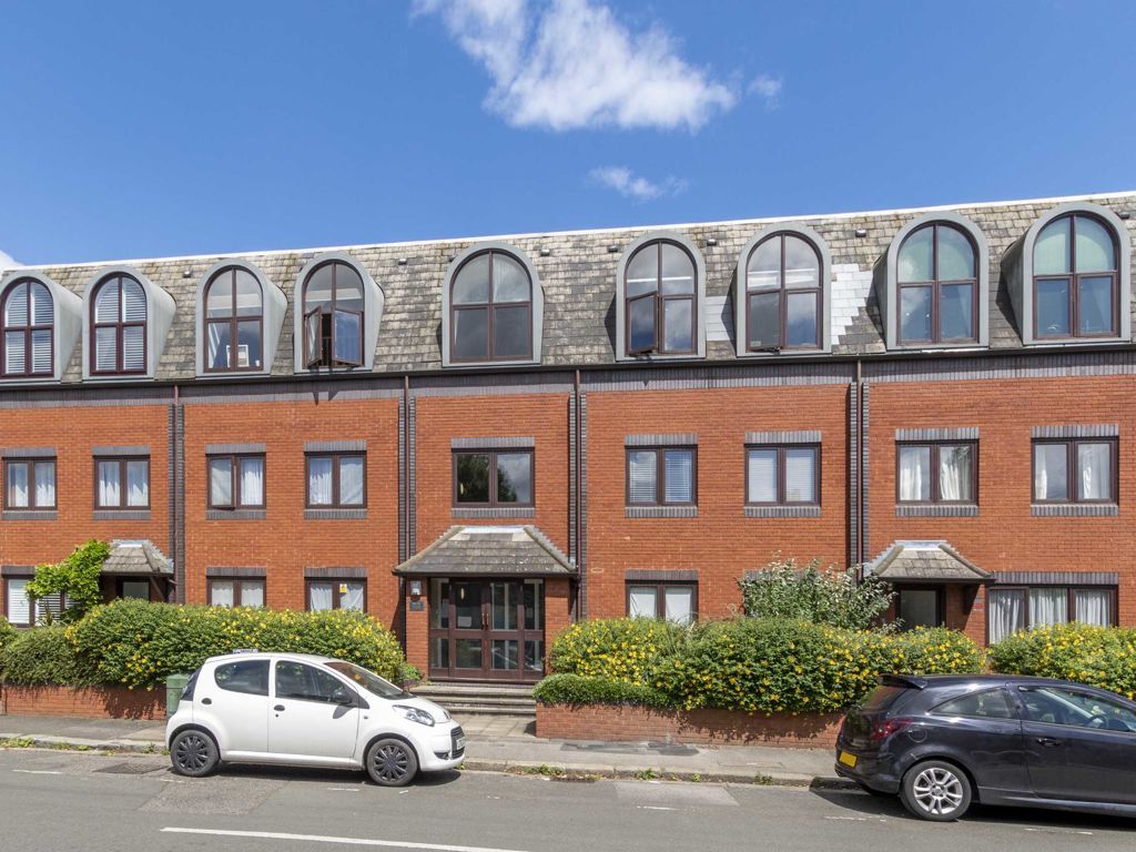 1 bed flat to rent in Brook Road South, Brentford TW8 Zoopla