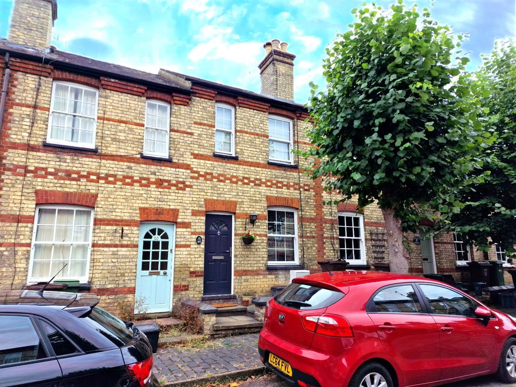 2 bed terraced house for sale in Oster Street, St. Albans