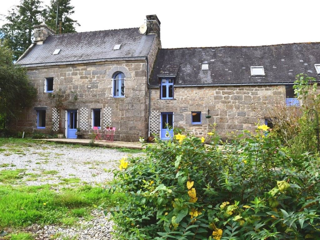 4 bed detached house for sale in 22570 LescouëtGouarec, CôtesD'armor