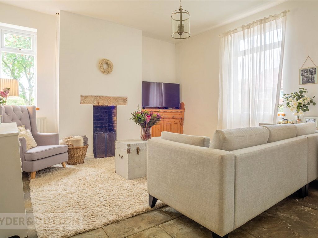 2 bed end terrace house for sale in Middleton Road, Royton, Oldham