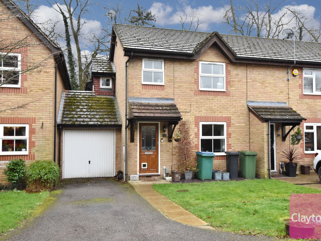3 bed semidetached house for sale in St. Michaels Drive, Sheepcot Lane, Watford WD25, £525,000