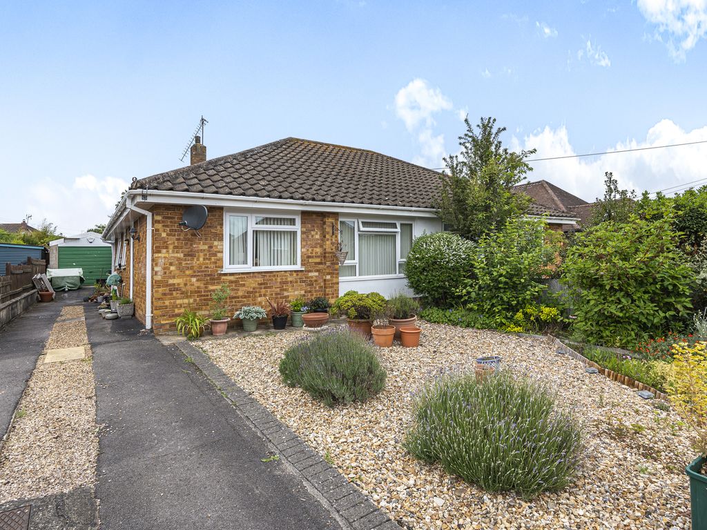 2 bed semidetached bungalow for sale in Brooke Forest, Fairlands