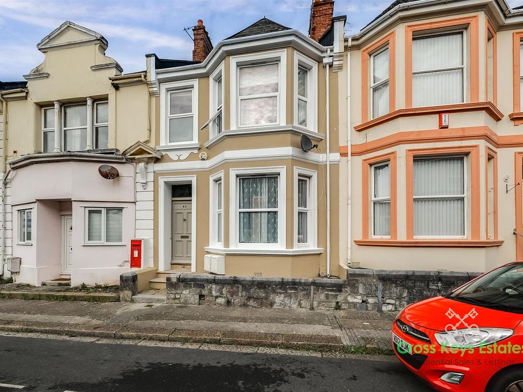 2 bed flat for sale in Whittington Street, Plymouth PL3, £125,000 Zoopla