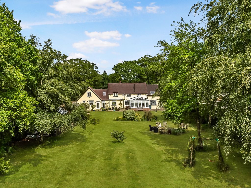 5 bed detached house for sale in Road, Horley, Surrey RH6 Zoopla