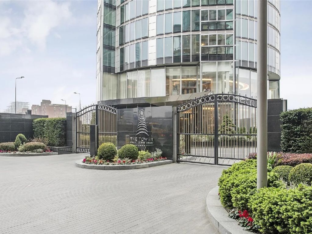 St. George Wharf, London, Vauxhall SW8