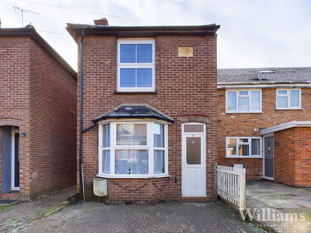3 bed detached house for sale in Willow Road, Aylesbury HP19 Zoopla