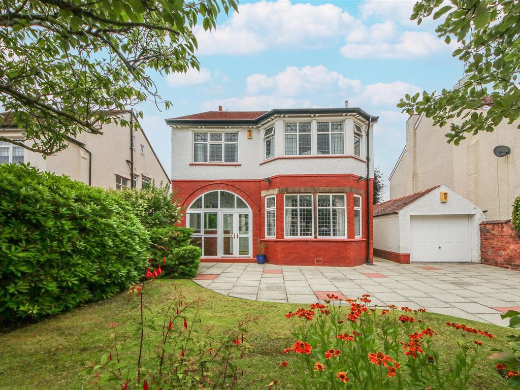 4 bed detached house for sale in Rawlinson Road, Southport PR9, £