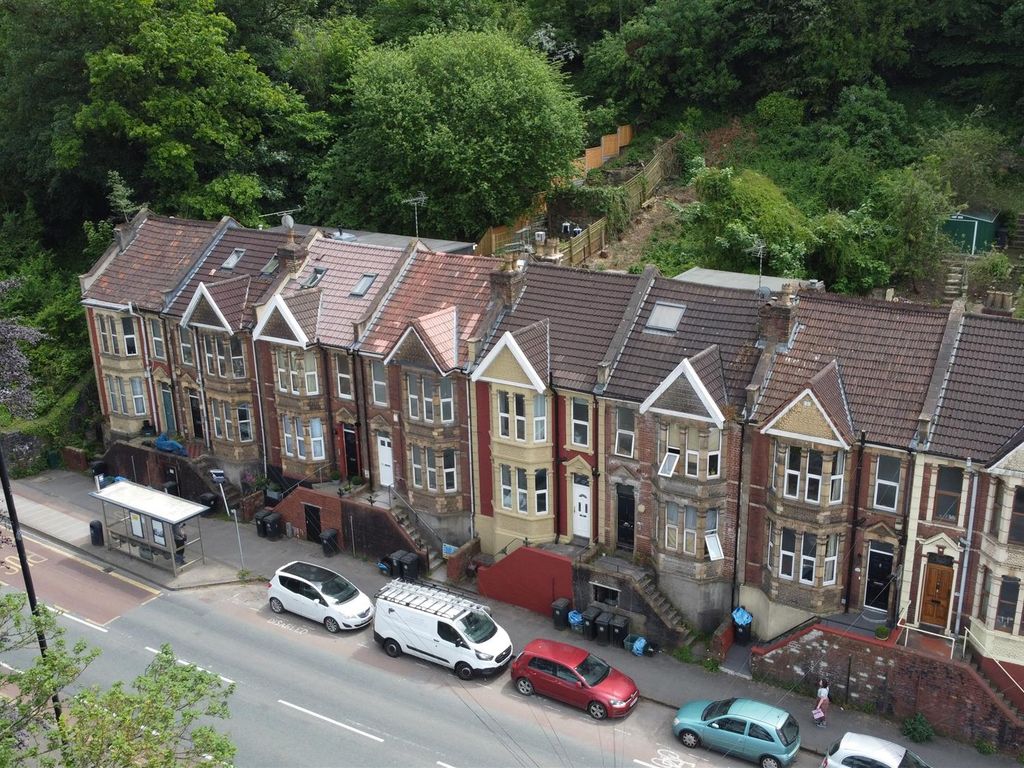 2 bed property for sale in Bath Road, Arnos Vale, Bristol BS4 Zoopla
