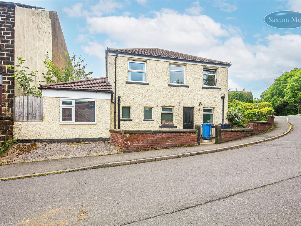 3 bed detached house for sale in Coronation Road, Stocksbridge