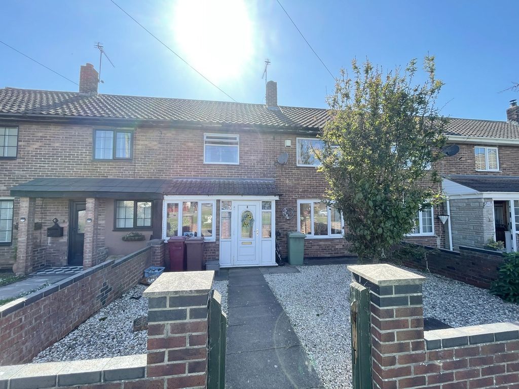 3 bed terraced house for sale in Queens Crescent, Keadby DN17, £95,000 Zoopla