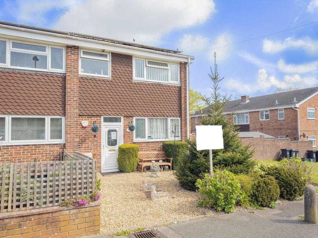 4 bed end terrace house for sale in Drive, Upton, Poole, Dorset