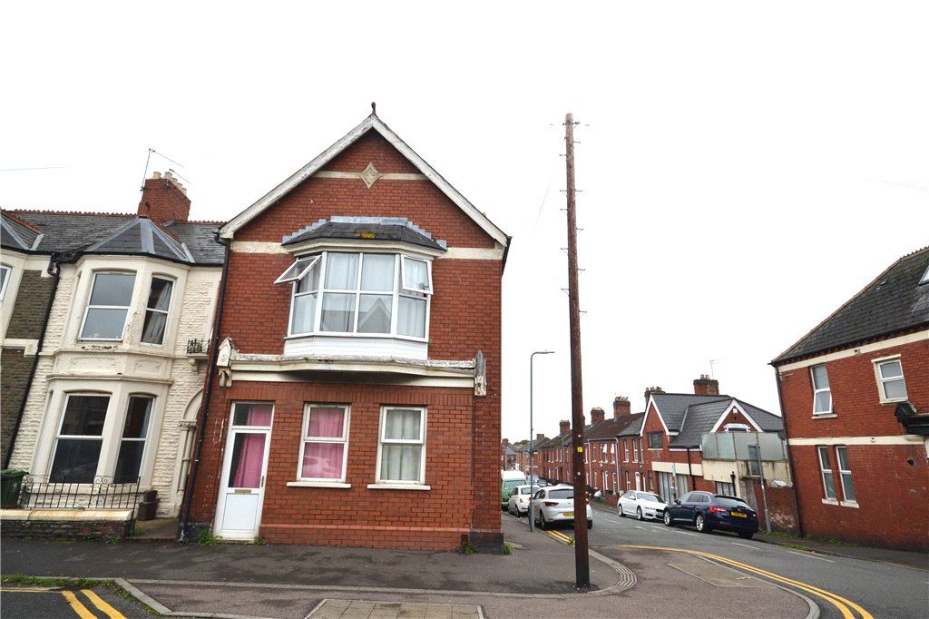 7 bed end terrace house for sale in Monthermer Road, Cathays, Cardiff