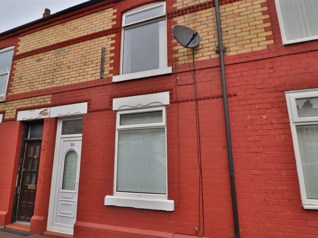 2 bed terraced house to rent in Clifton Street, Latchford, Warrington